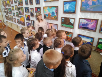 2019_16-17_Крым - Джанкой ❤ Выставка &quot;Краски Индии&quot; в школе №7 и №8